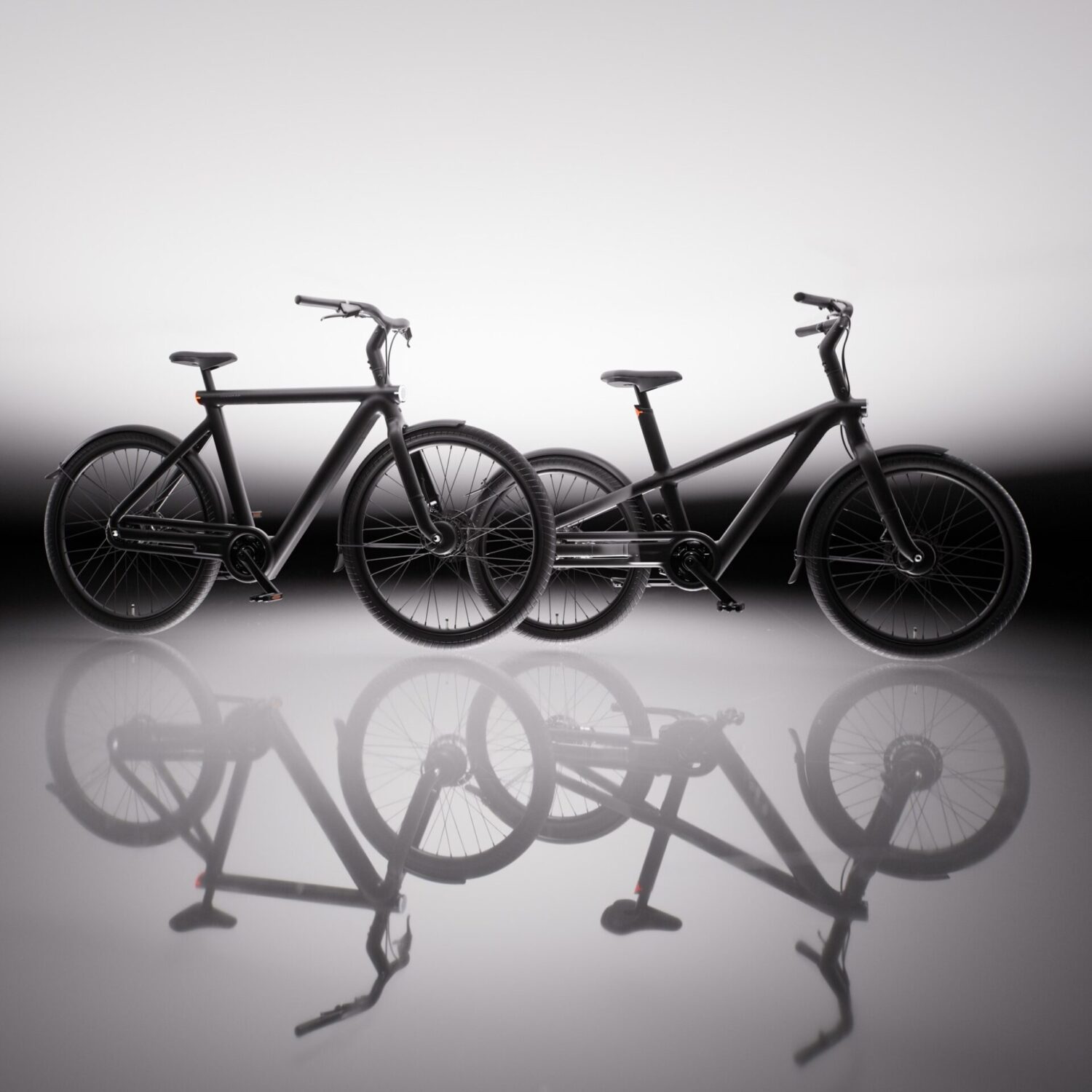 VanMoof S6 und S6 Open Midnight Black